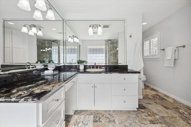 6335 Waltway Drive, Houston, TX 77008