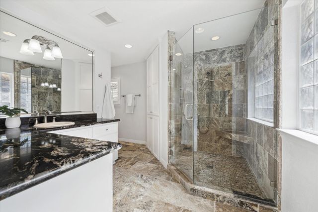 6335 Waltway Drive, Houston, TX 77008