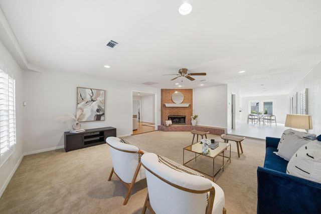 6335 Waltway Drive, Houston, TX 77008