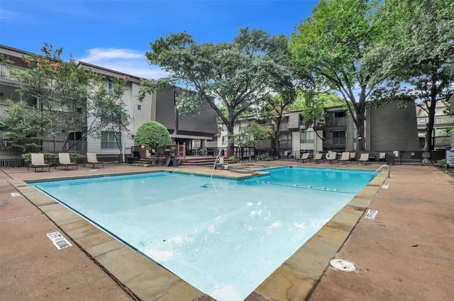 4859 Cedar Springs Road 152, Dallas, TX 75219