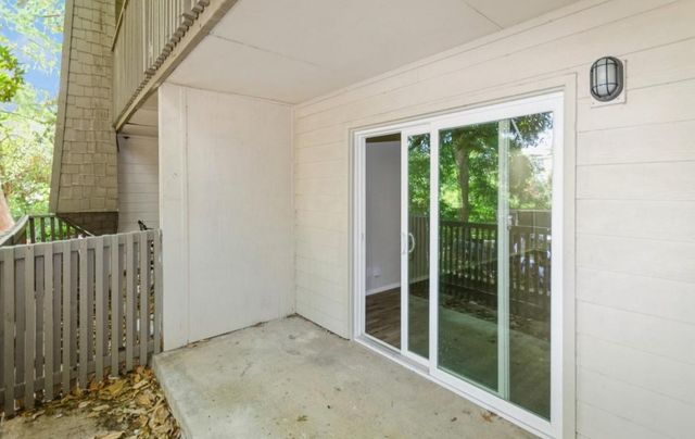 4859 Cedar Springs Road 152, Dallas, TX 75219