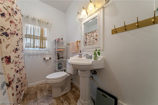 1630 Coventry Road, Cleveland Heights, OH 44118