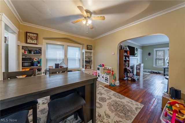 1630 Coventry Road, Cleveland Heights, OH 44118
