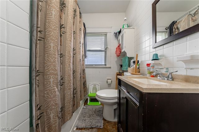 1630 Coventry Road, Cleveland Heights, OH 44118