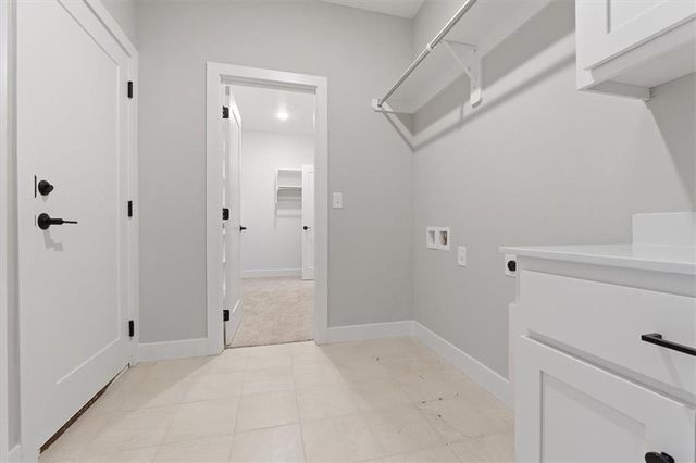 24964 W 94th Place, Lenexa, KS 66227