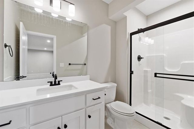 24964 W 94th Place, Lenexa, KS 66227