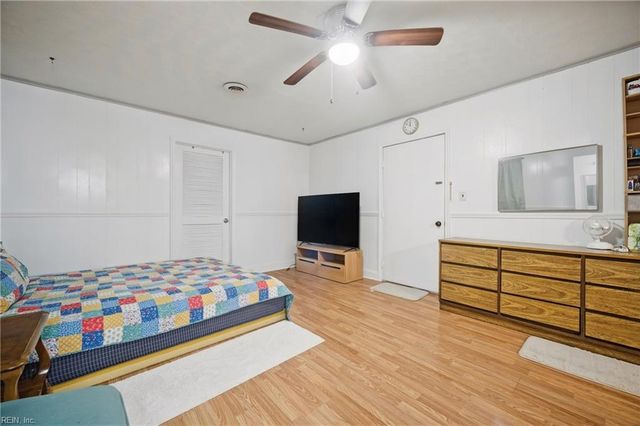 903 Oakwood ST, Norfolk, VA 23523