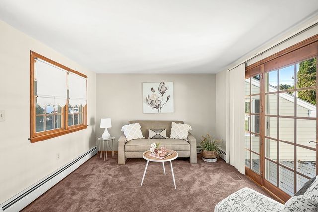 12 Leo Ave, Dracut, MA 01826