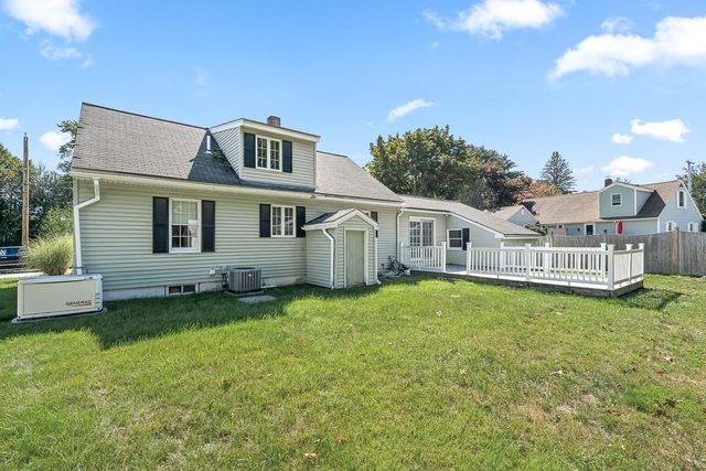 12 Leo Ave, Dracut, MA 01826