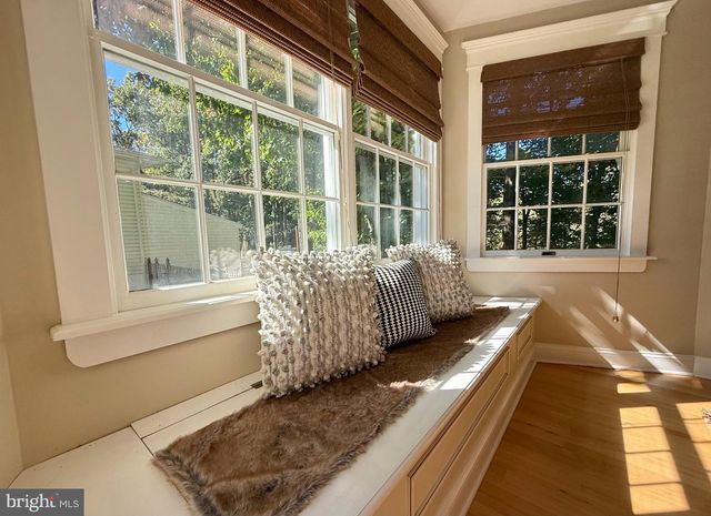 246 WINDING WAY RD, Stratford, NJ 08084