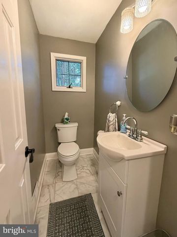 246 WINDING WAY RD, Stratford, NJ 08084