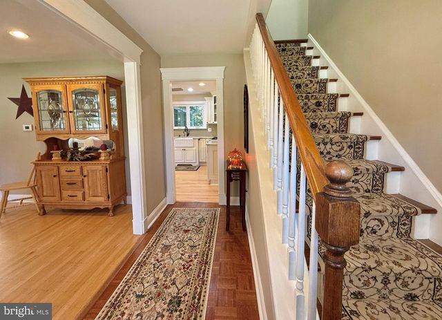 246 WINDING WAY RD, Stratford, NJ 08084