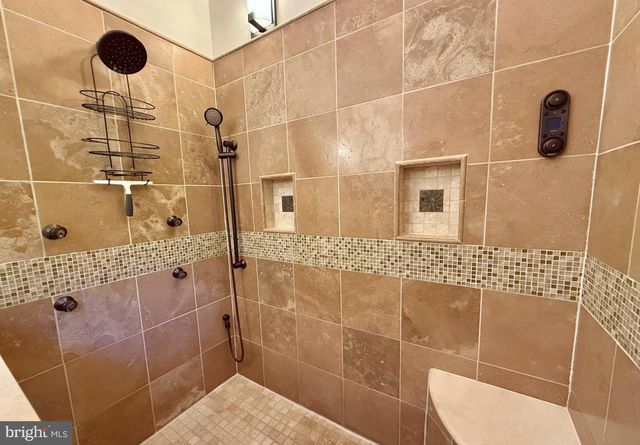 246 WINDING WAY RD, Stratford, NJ 08084