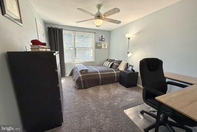 246 WINDING WAY RD, Stratford, NJ 08084