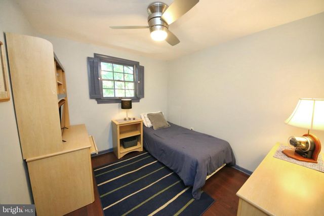 246 WINDING WAY RD, Stratford, NJ 08084