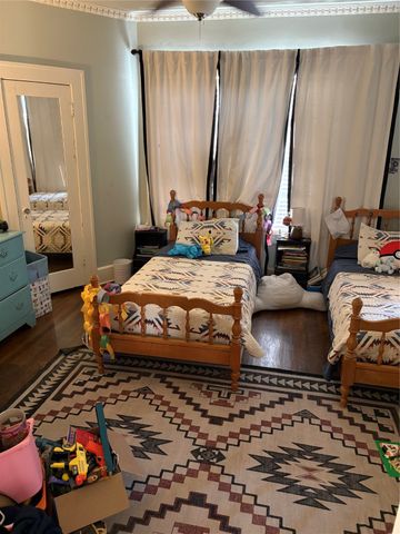 2705 Cockrell Avenue, Fort Worth, TX 76109