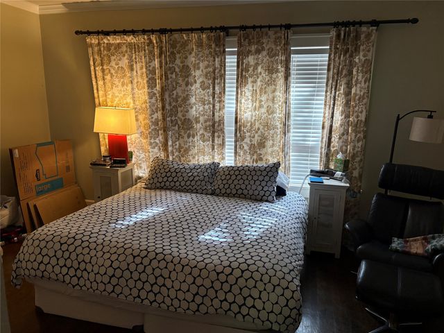 2705 Cockrell Avenue, Fort Worth, TX 76109