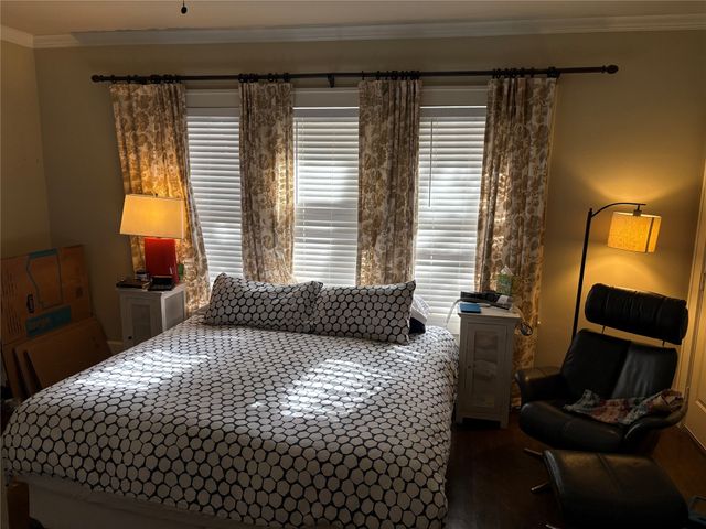 2705 Cockrell Avenue, Fort Worth, TX 76109