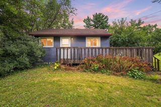 4997 W Clayton Road, Fitchburg, WI 53711