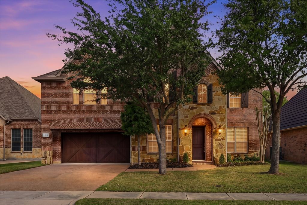 2529 Morgan Lane, Trophy Club, TX 76262