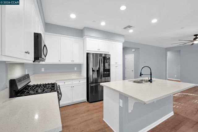 312 MacArthur Way, Brentwood, CA 94513