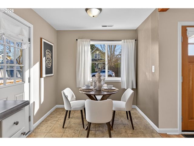 3929 Se 71ST Ave, Portland, OR 97206