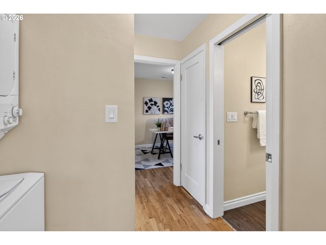 3929 Se 71ST Ave, Portland, OR 97206