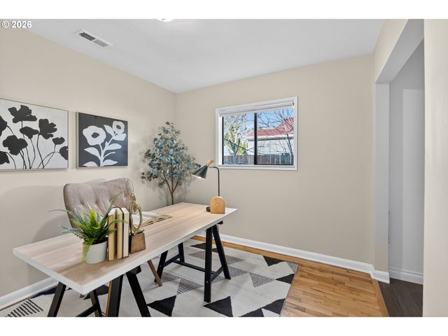 3929 Se 71ST Ave, Portland, OR 97206