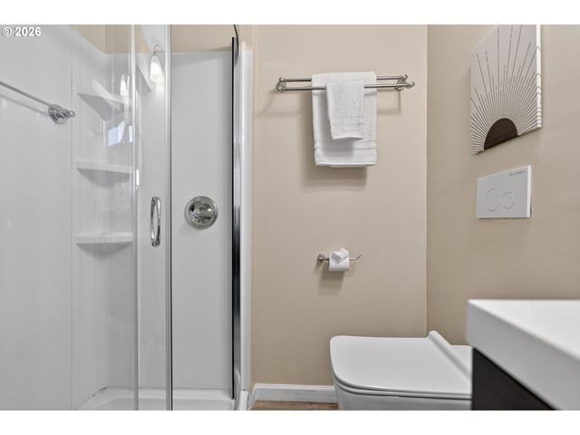 3929 Se 71ST Ave, Portland, OR 97206