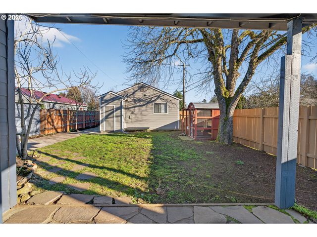 3929 Se 71ST Ave, Portland, OR 97206