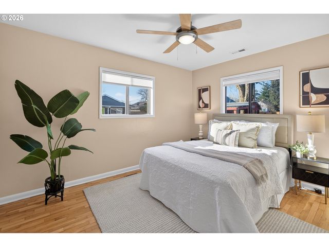 3929 Se 71ST Ave, Portland, OR 97206