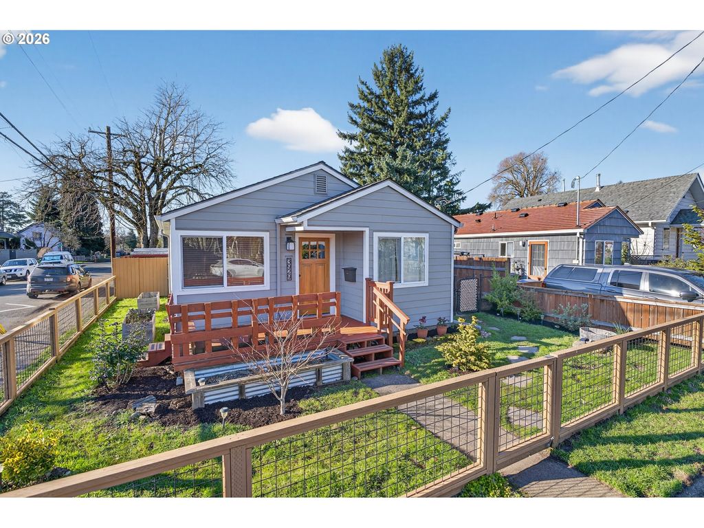 3929 Se 71ST Ave, Portland, OR 97206