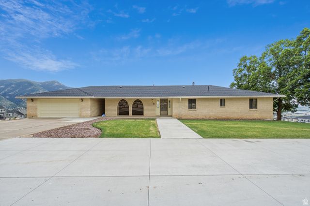3696 N 475 E, North Ogden, UT 84414