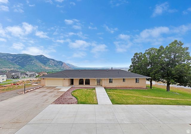 3696 N 475 E, North Ogden, UT 84414