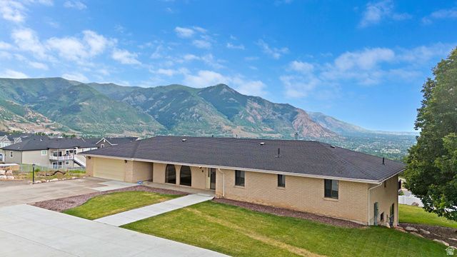 3696 N 475 E, North Ogden, UT 84414