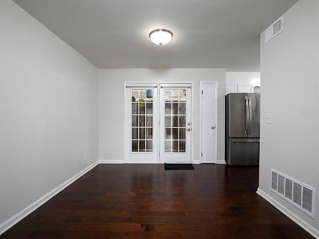 1018 Old Holcomb Bridge Road, Roswell, GA 30076