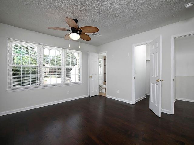 1018 Old Holcomb Bridge Road, Roswell, GA 30076