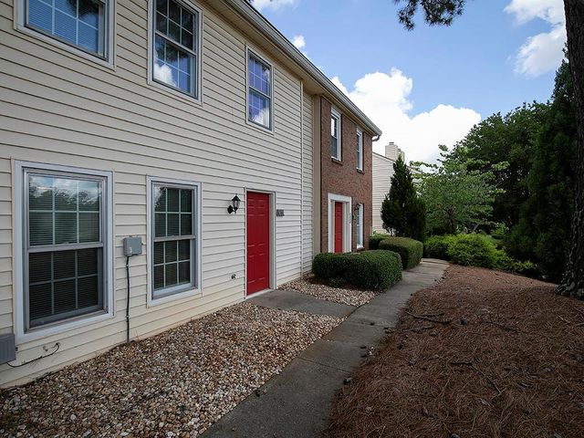 1018 Old Holcomb Bridge Road, Roswell, GA 30076