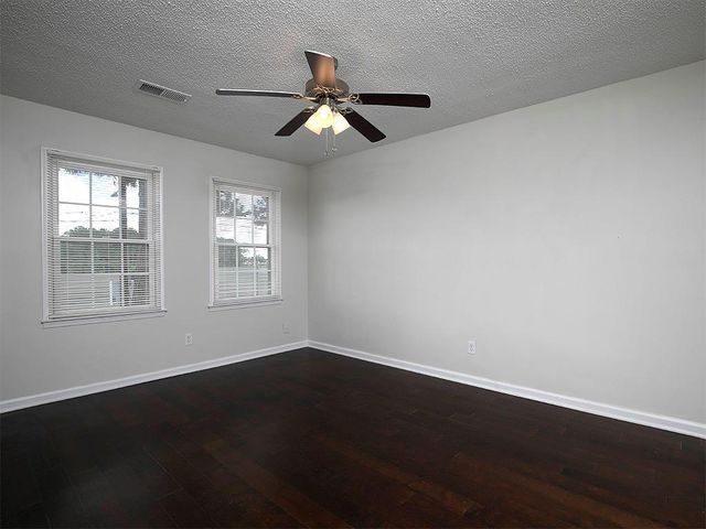 1018 Old Holcomb Bridge Road, Roswell, GA 30076