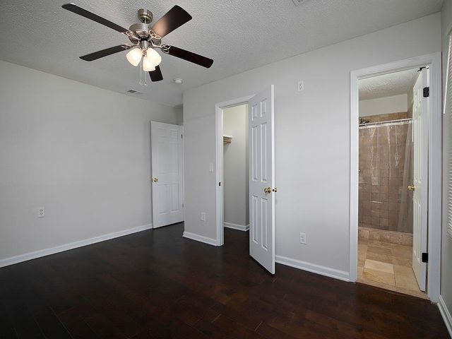 1018 Old Holcomb Bridge Road, Roswell, GA 30076