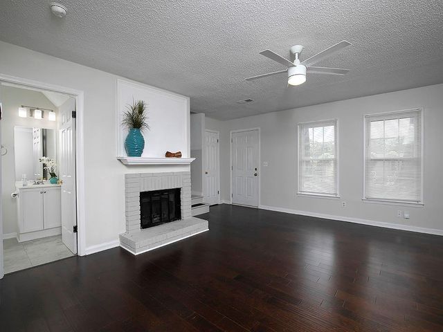 1018 Old Holcomb Bridge Road, Roswell, GA 30076