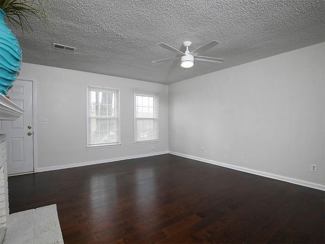 1018 Old Holcomb Bridge Road, Roswell, GA 30076