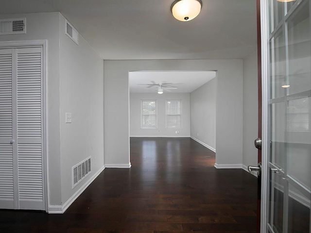 1018 Old Holcomb Bridge Road, Roswell, GA 30076