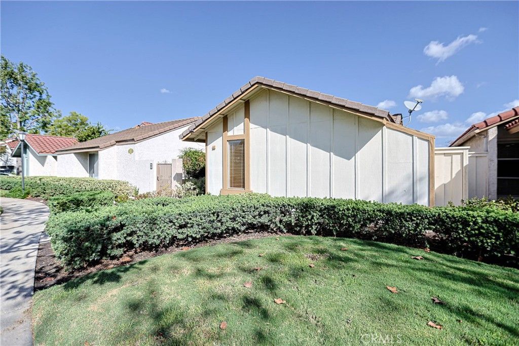 11 Orchard, Irvine, CA 92618 — photo 2
