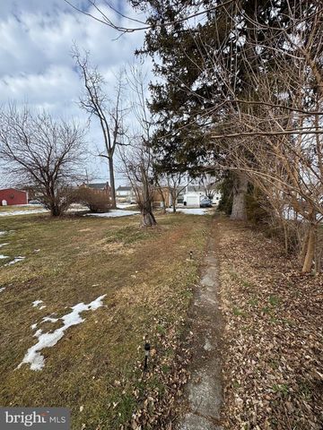 527 MAIN, Mcsherrystown, PA 17344