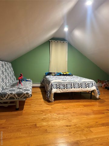 19456 114th Road, Saint Albans, NY 11412