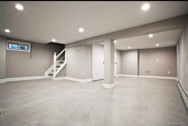 19456 114th Road, Saint Albans, NY 11412