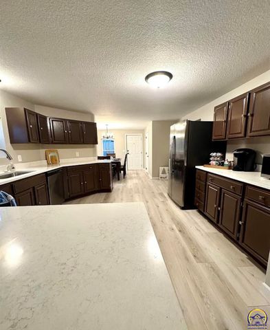 308 Herkimer ST, Oskaloosa, KS 66066
