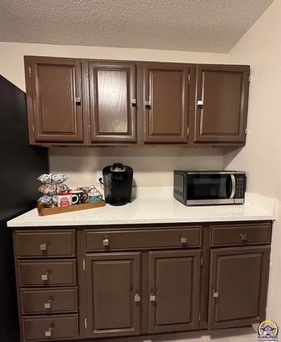 308 Herkimer ST, Oskaloosa, KS 66066