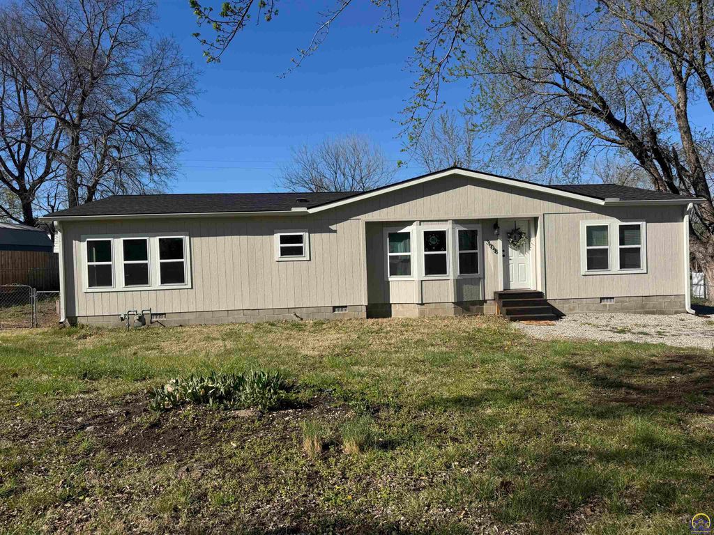308 Herkimer ST, Oskaloosa, KS 66066